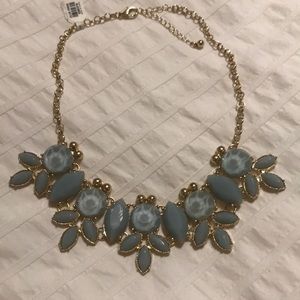 NWT Francesca’s light blue statement necklace